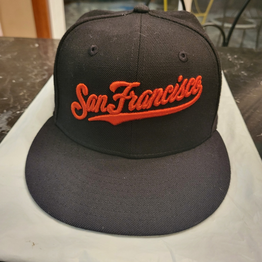 Mens script San Francisco Giants size 7 59 fifty new era hat